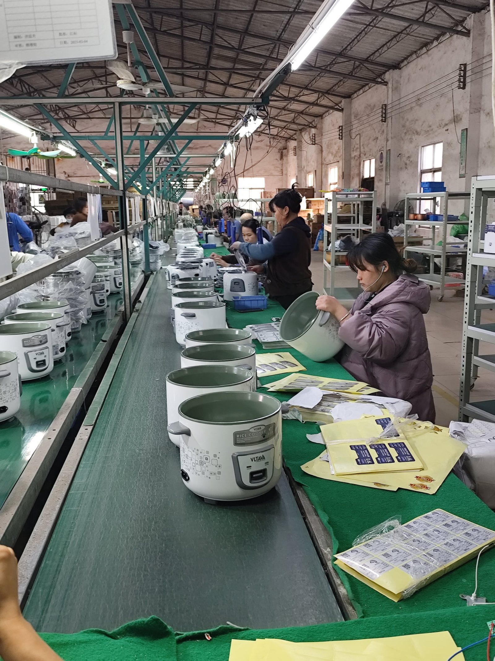 KENLY factory production line with assembly equipment
